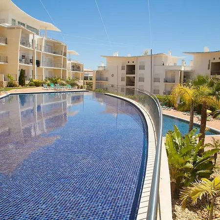 Spacious T1 With Sea Wiev Albufeira