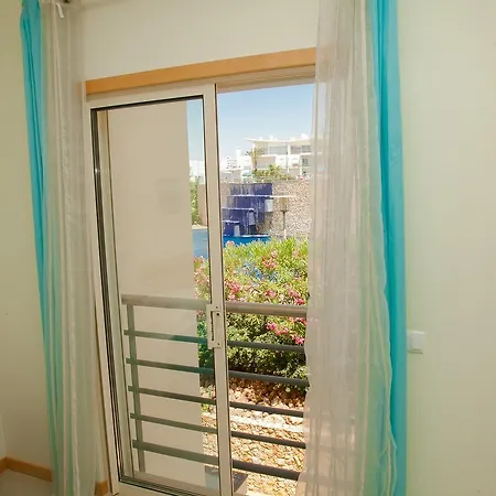 Spacious T1 With Sea Wiev Apartamento *